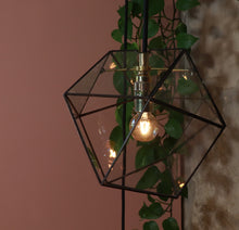 Afbeelding in Gallery-weergave laden, geometrische hanglamp yaz small in zwart
